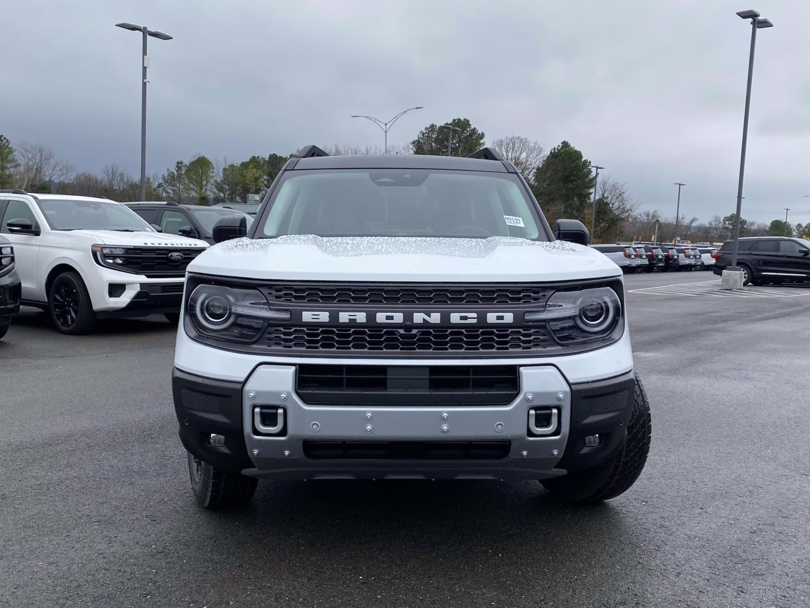 2025 Oxford White Ford Bronco Sport Badlands 4X4 SUV
