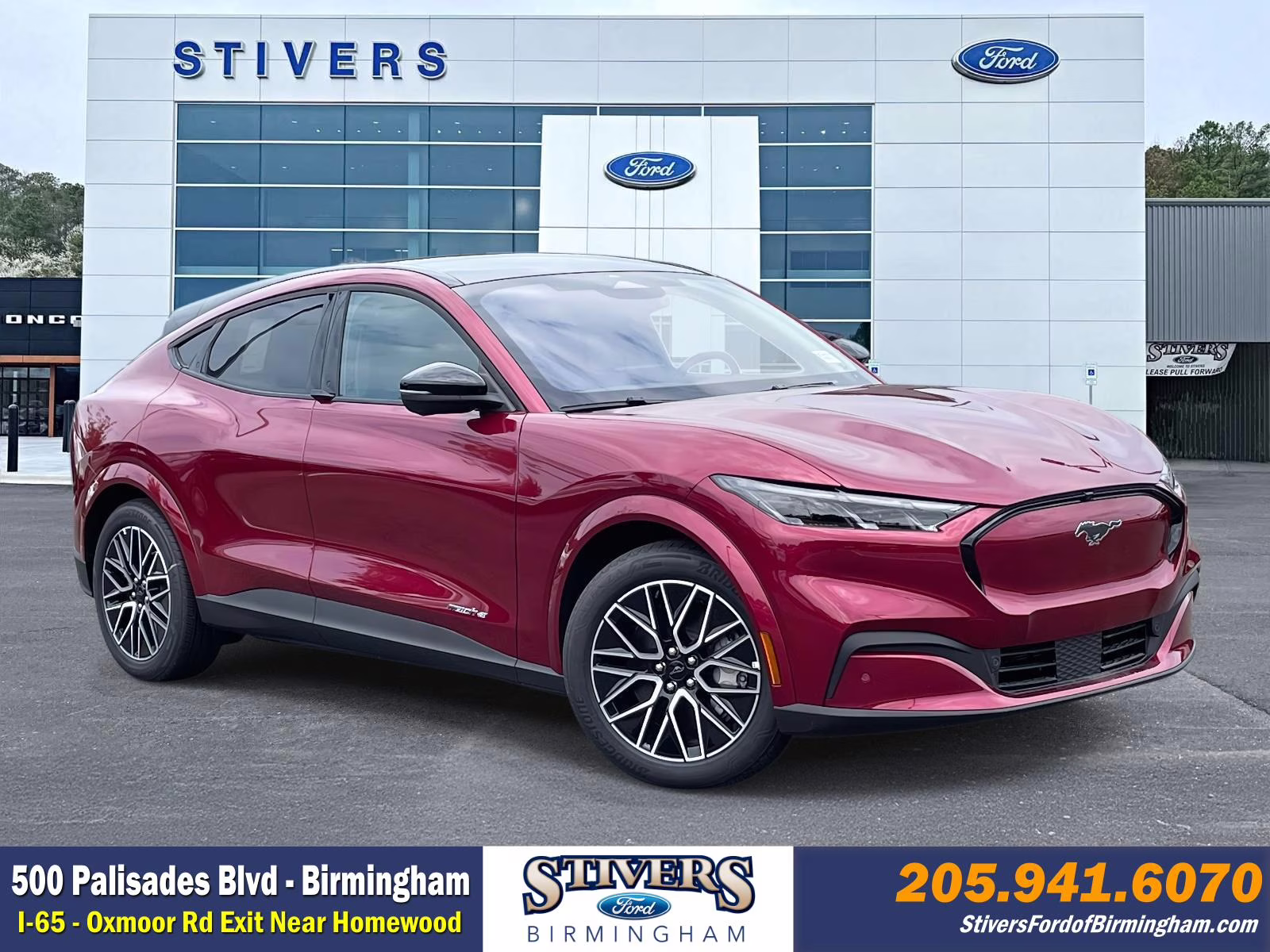 2025 Molten Magenta Metallic Tinted Clearcoat Ford Mustang Mach-E Premium RWD SUV