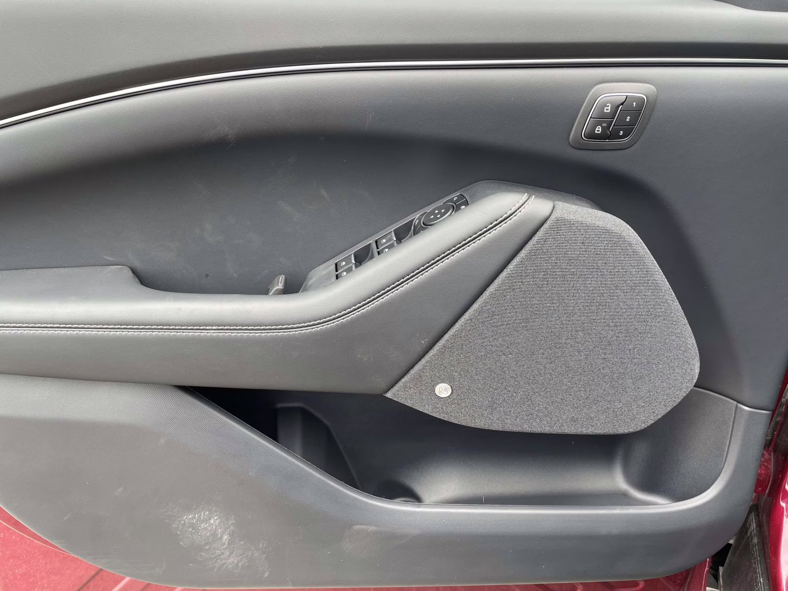 2025 Molten Magenta Metallic Tinted Clearcoat Ford Mustang Mach-E Premium RWD SUV