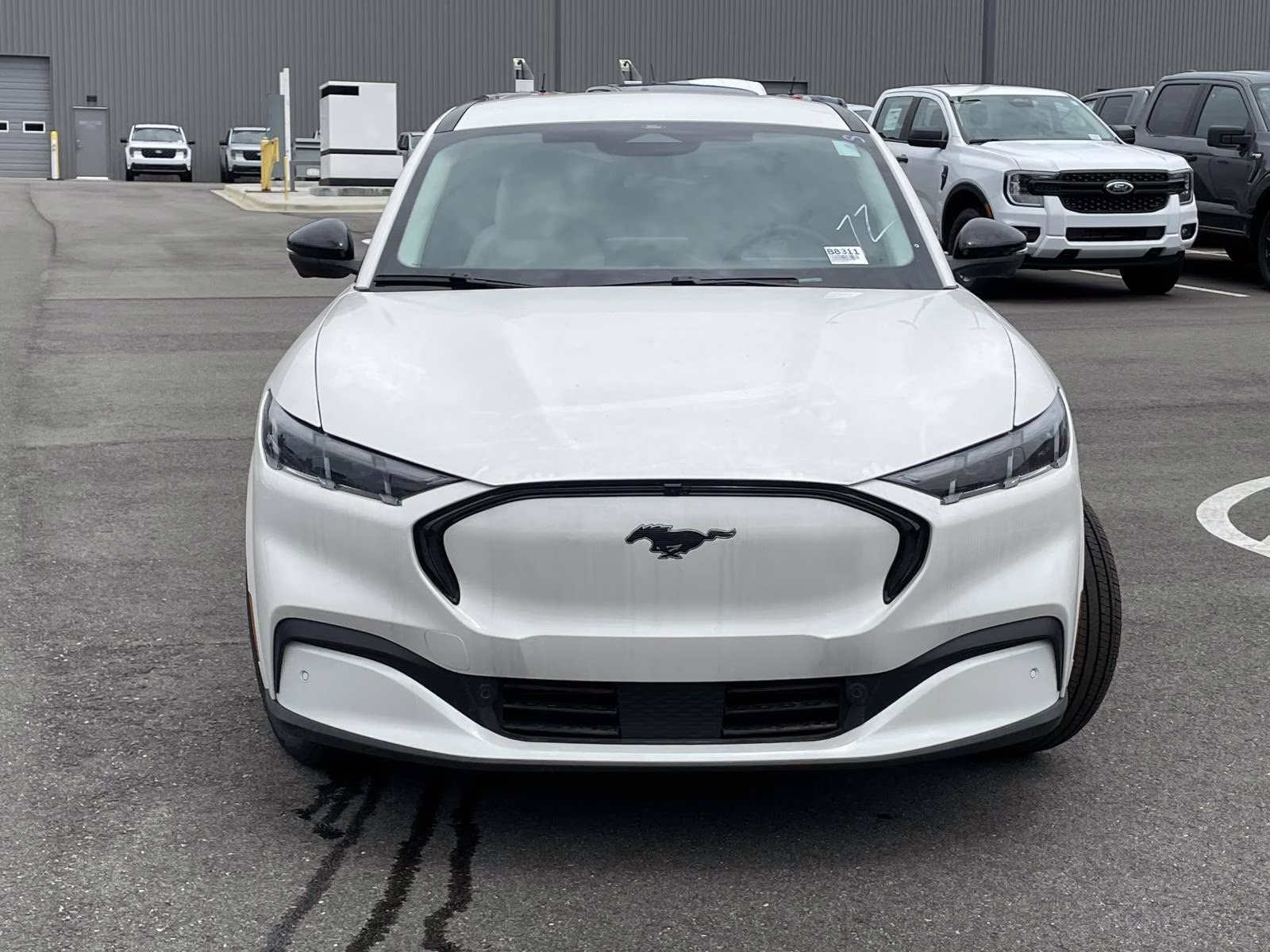 2025 Star White Metallic Tri-Coat Ford Mustang Mach-E Premium RWD SUV