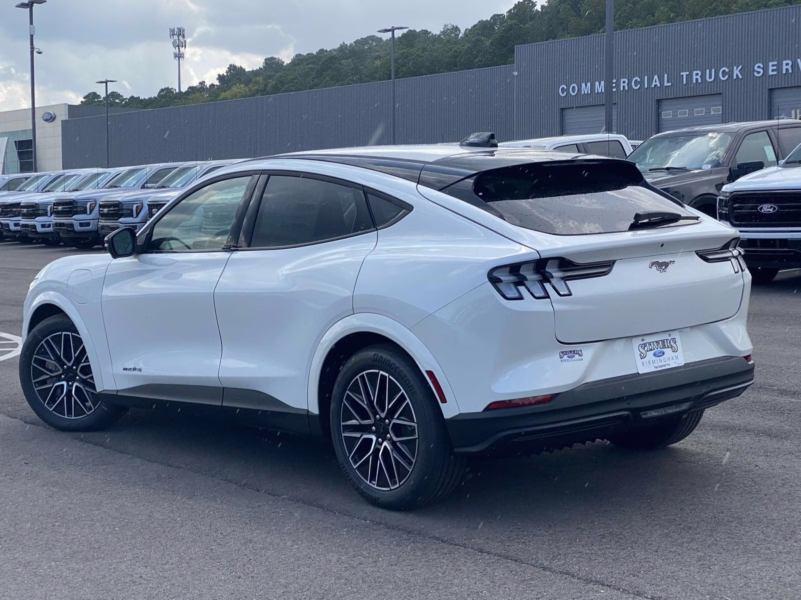 2025 Star White Metallic Tri-Coat Ford Mustang Mach-E Premium AWD SUV