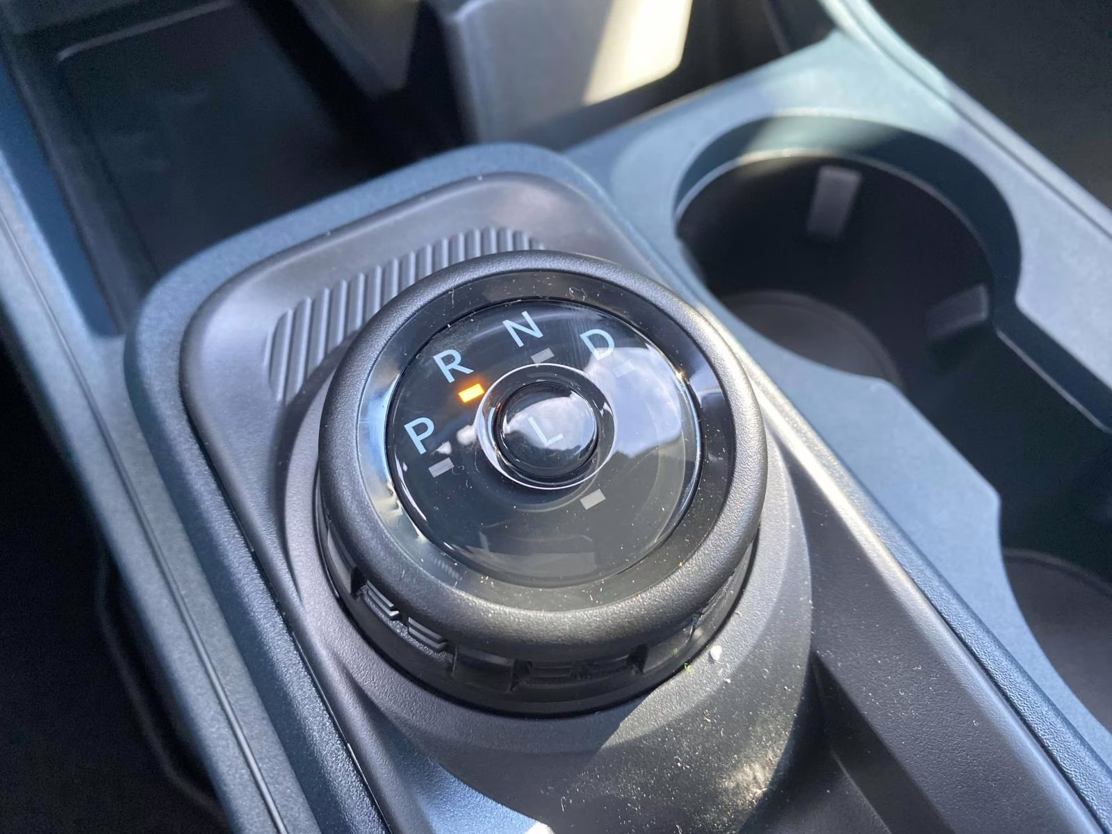 2026 Oxford White Ford Maverick XL FWD Truck