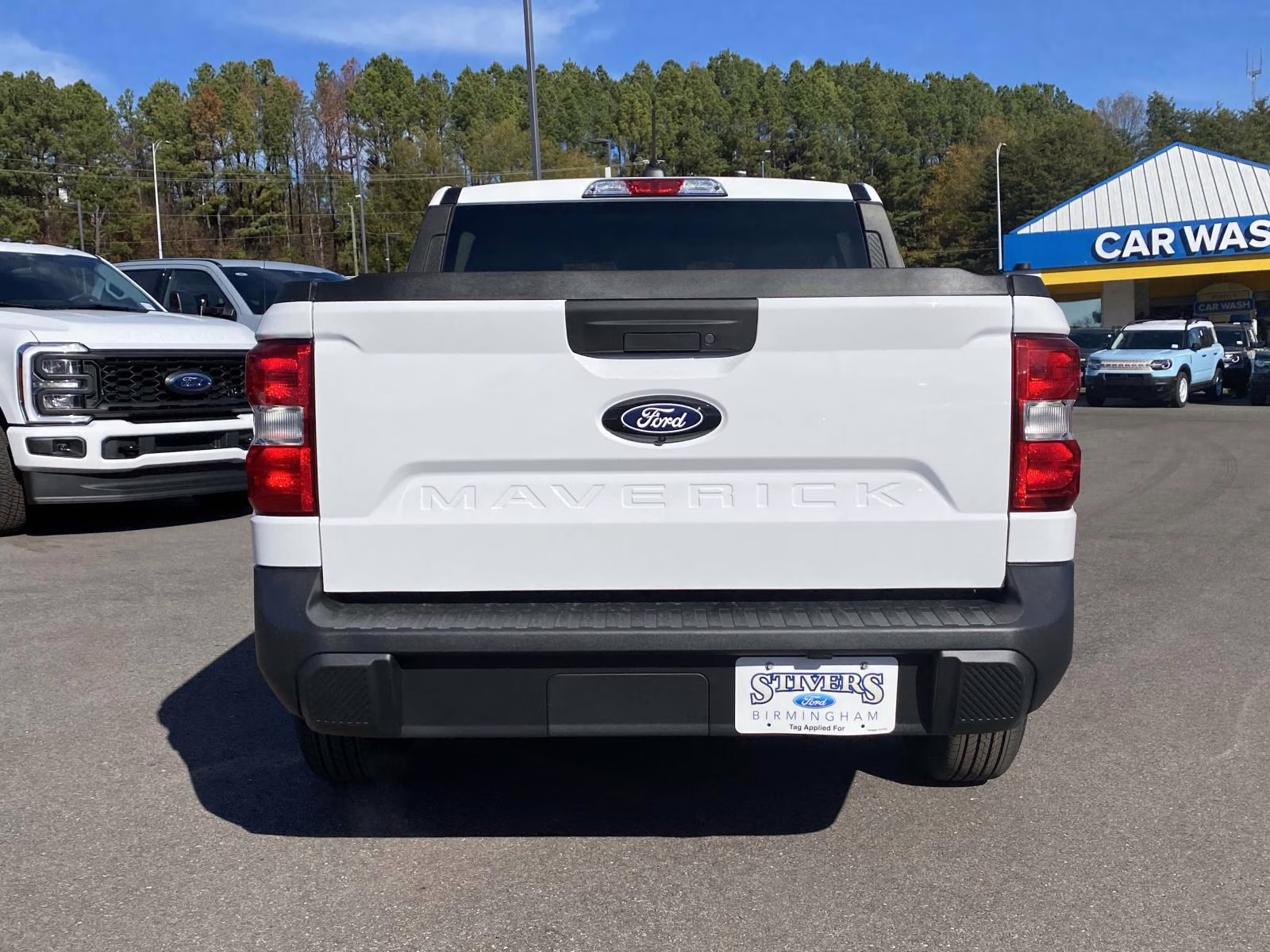 2026 Oxford White Ford Maverick XL FWD Truck