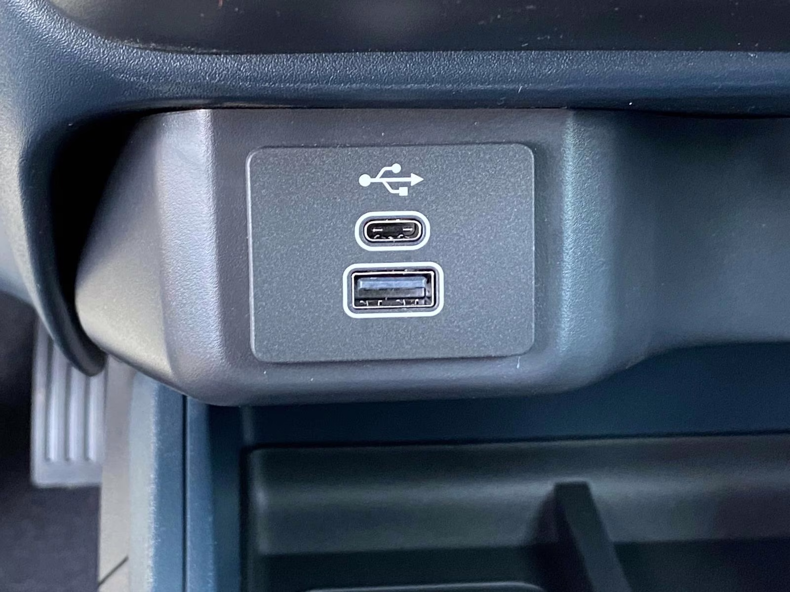 2026 Gray Metallic Ford Maverick XL FWD Truck