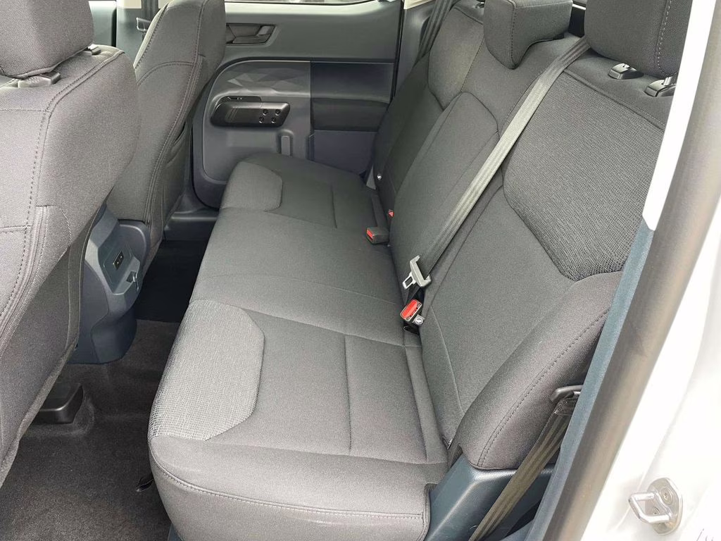 2026 White Metallic Ford Maverick XL FWD Truck