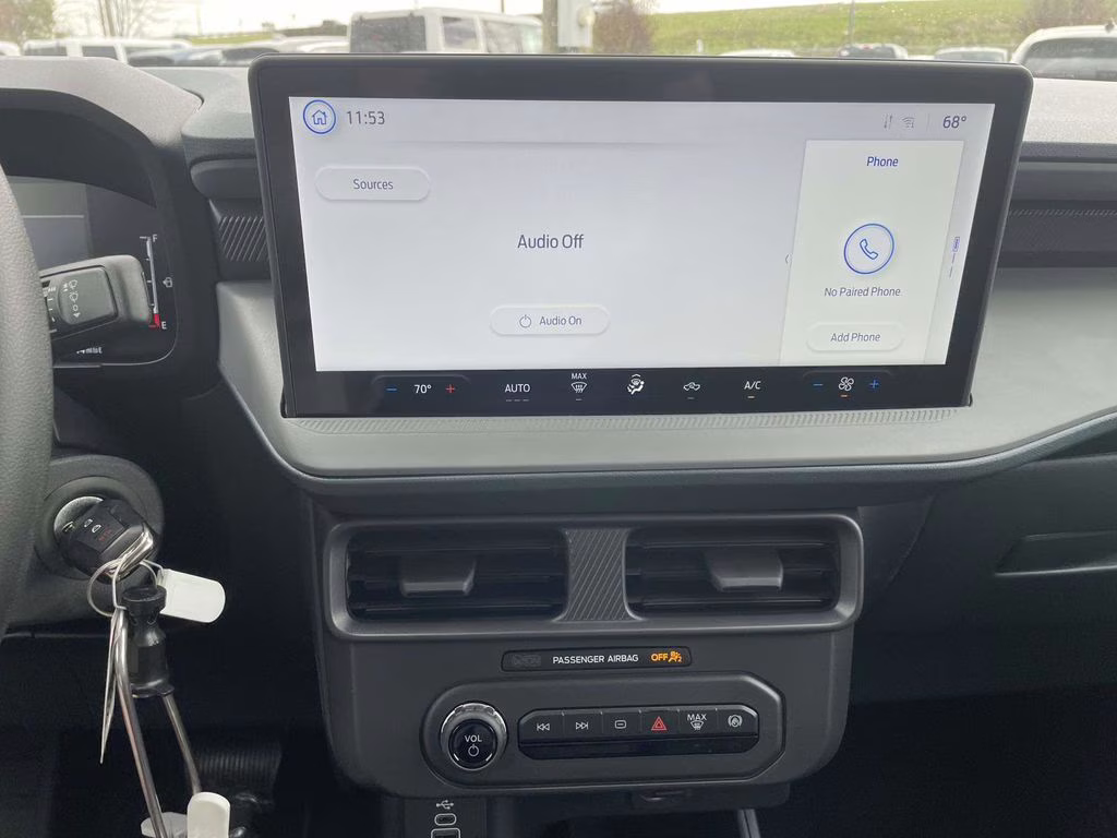 2026 White Metallic Ford Maverick XL FWD Truck