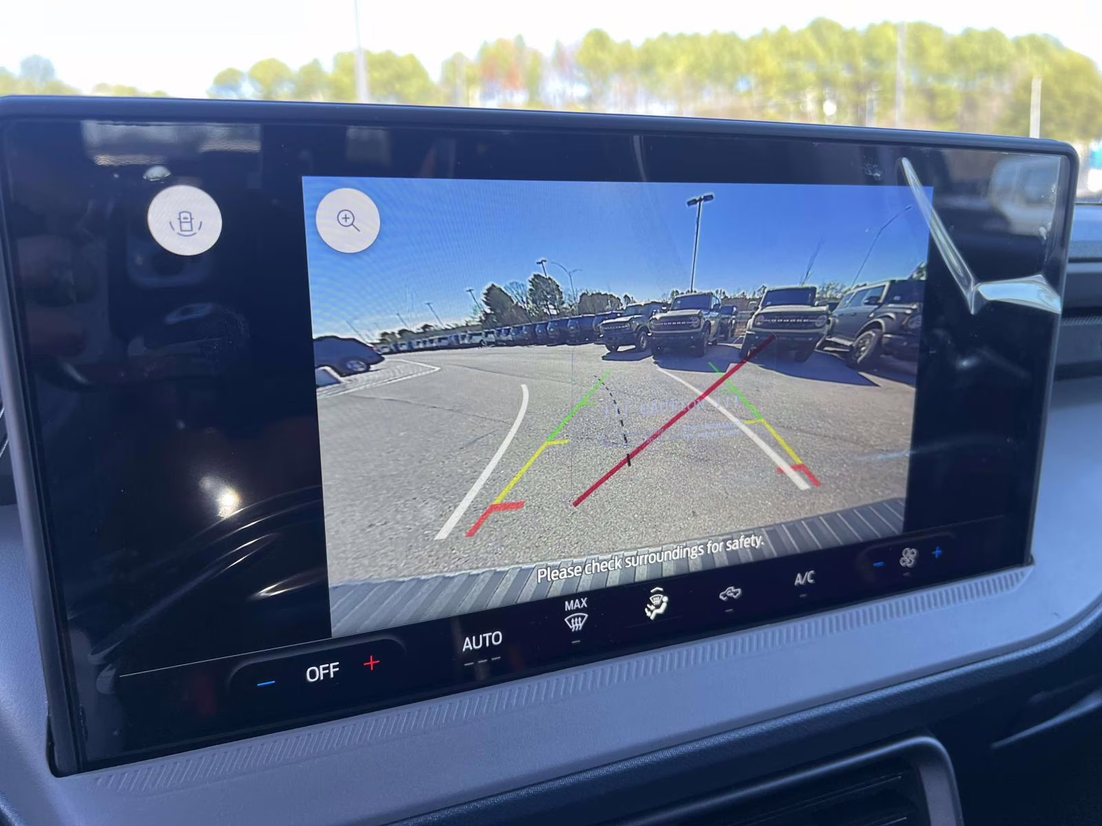 2026 White Metallic Ford Maverick XL AWD Truck