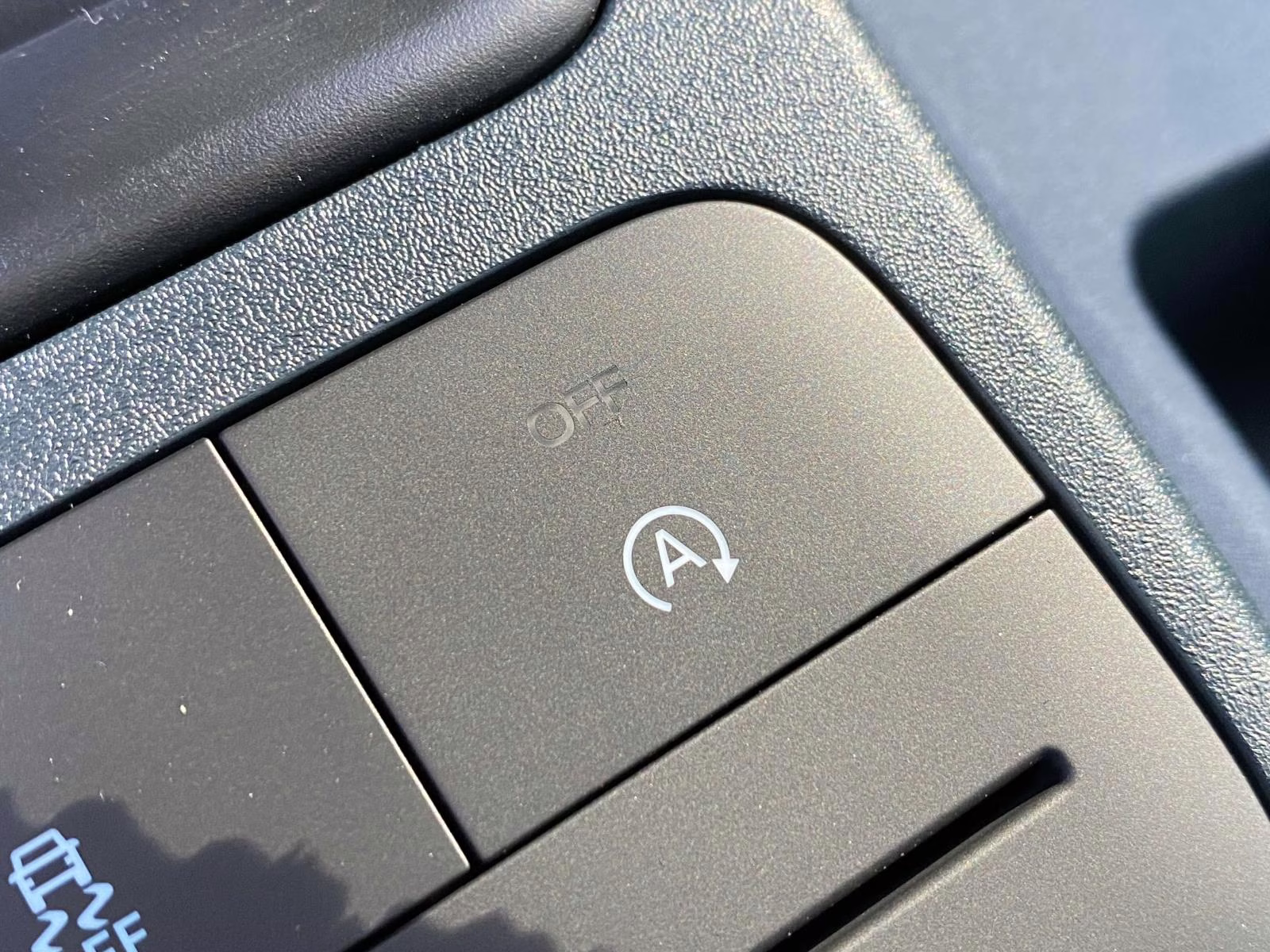 2026 Shadow Black Ford Maverick XLT FWD Truck