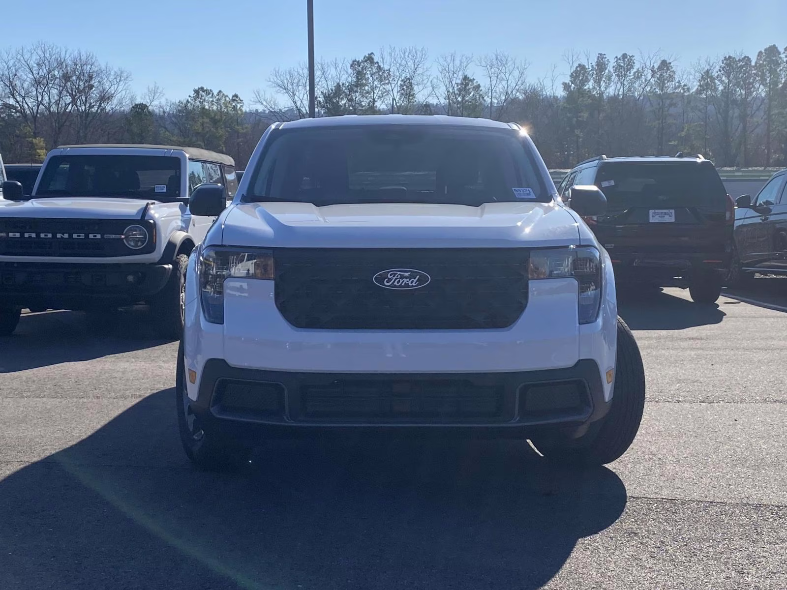 2026 Oxford White Ford Maverick XLT FWD Truck