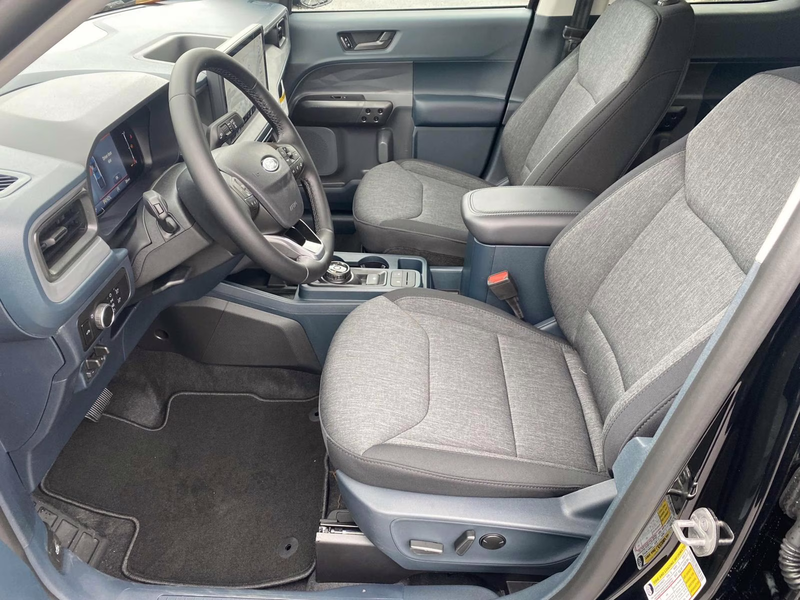 2026 Shadow Black Ford Maverick XLT AWD Truck