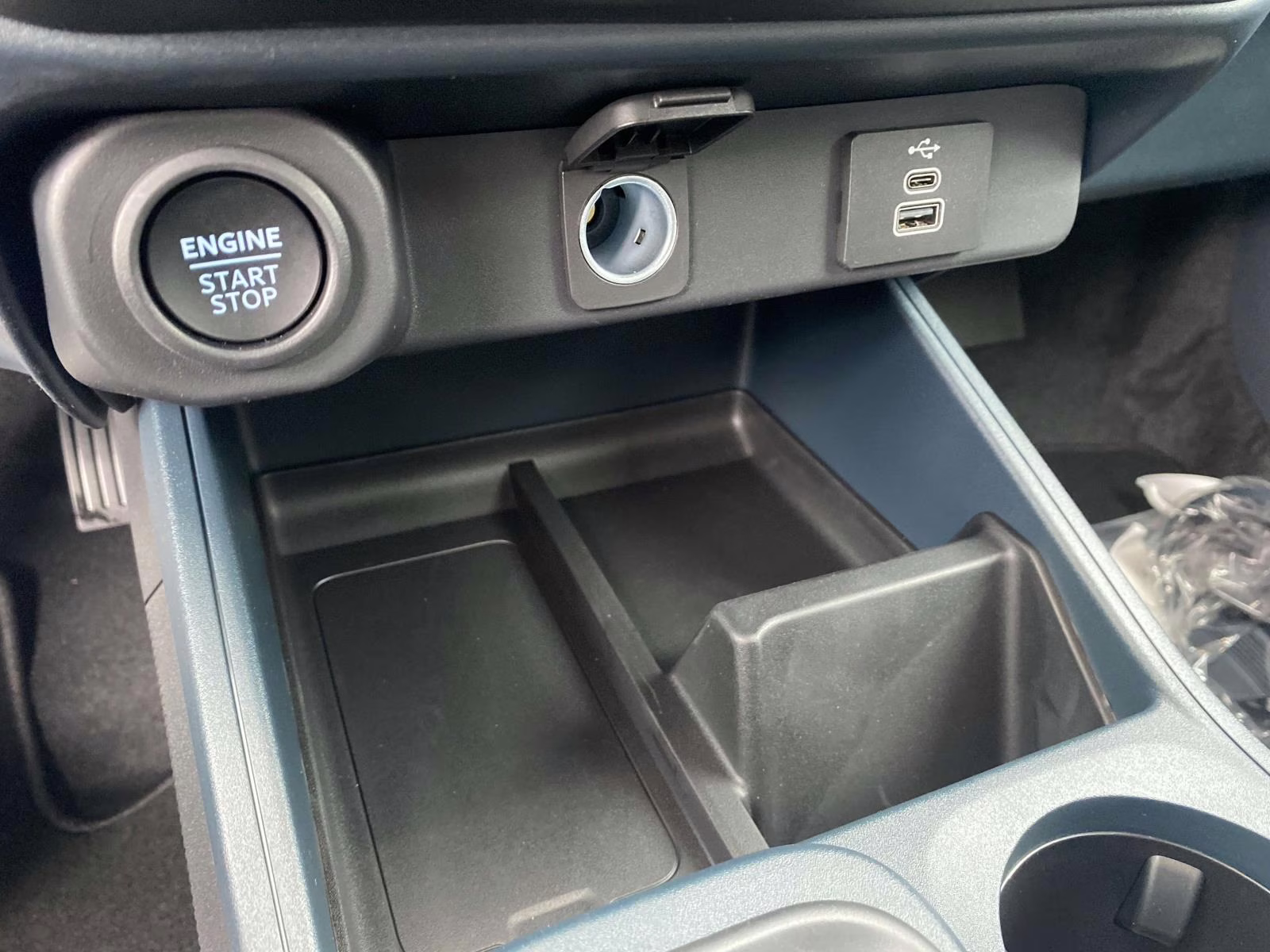 2026 Shadow Black Ford Maverick XLT AWD Truck