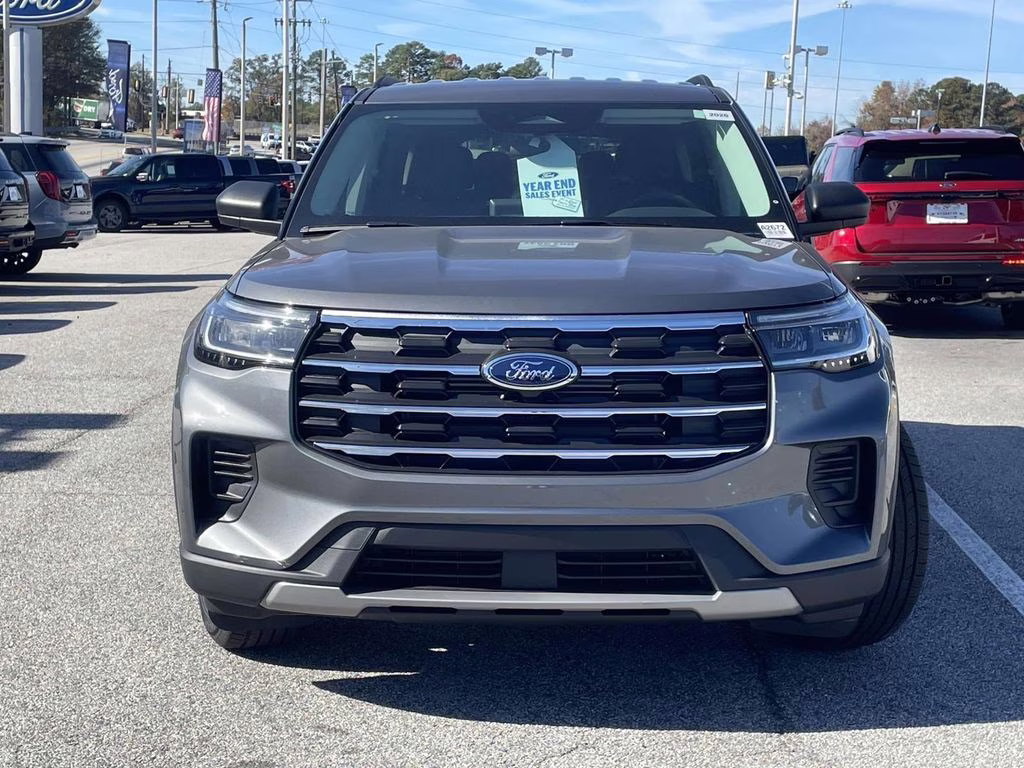 2026 Gray Metallic Ford Explorer Active RWD SUV