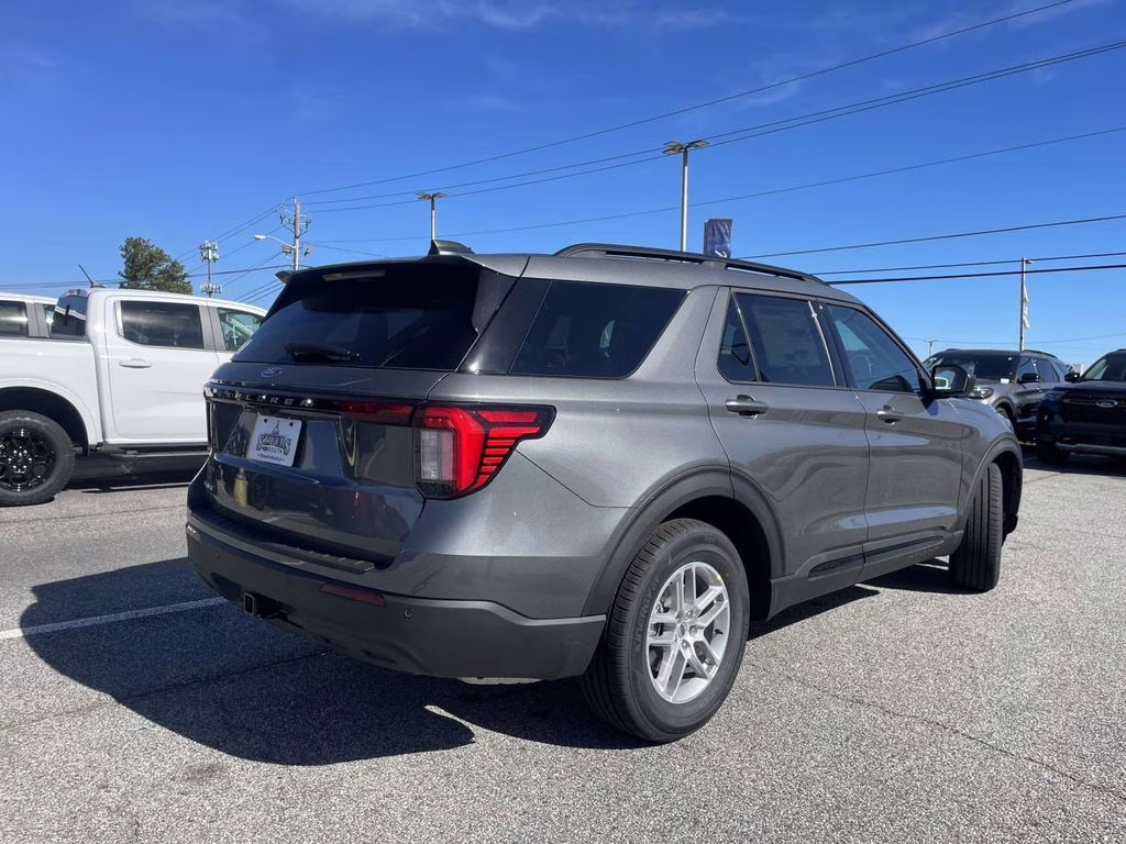2026 Gray Metallic Ford Explorer Active RWD SUV