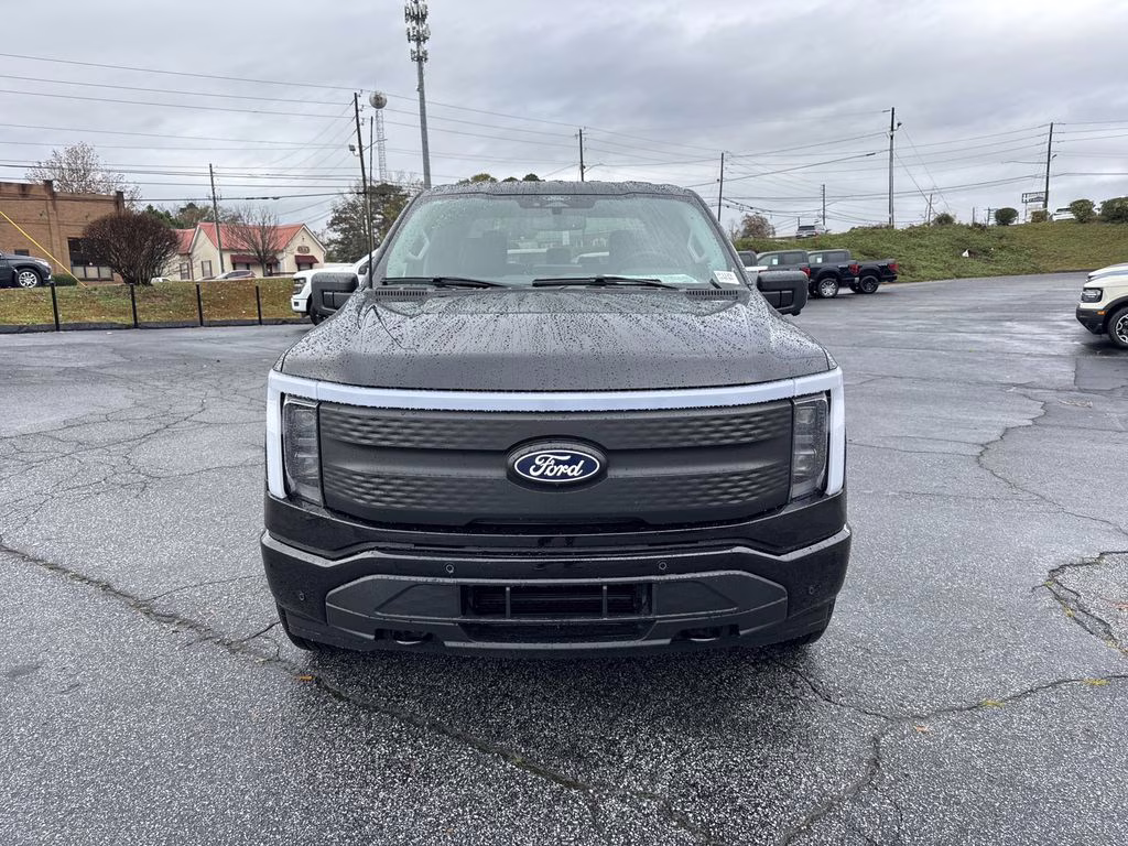 2025 Black Metallic Ford F-150 Lightning Flash AWD Truck