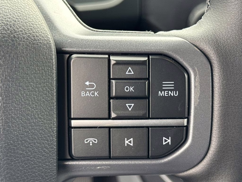 2025 Black Metallic Ford F-150 Lightning Flash AWD Truck