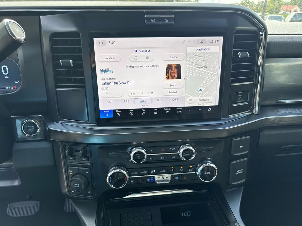 2026 Black Metallic Ford Super Duty F-250 SRW Lariat 4X4 Truck