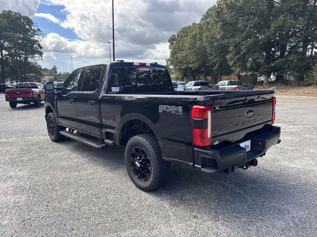 2026 Black Metallic Ford Super Duty F-250 SRW Lariat 4X4 Truck