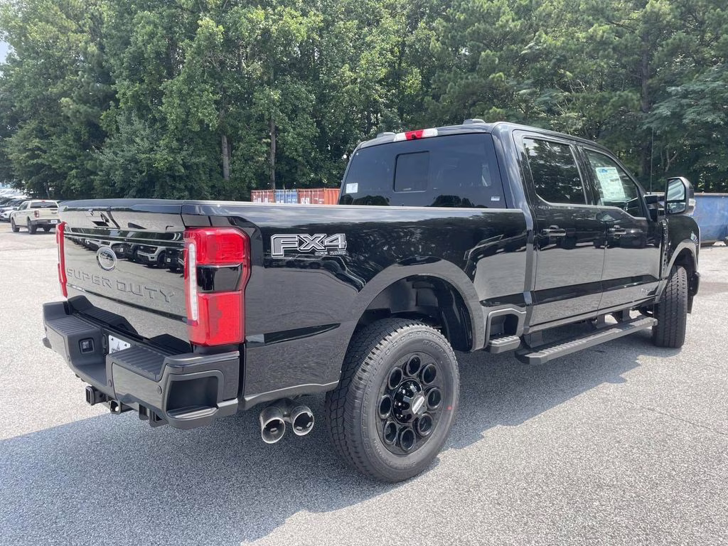 2025 Black Metallic Ford Super Duty F-350 SRW Lariat 4X4 Truck