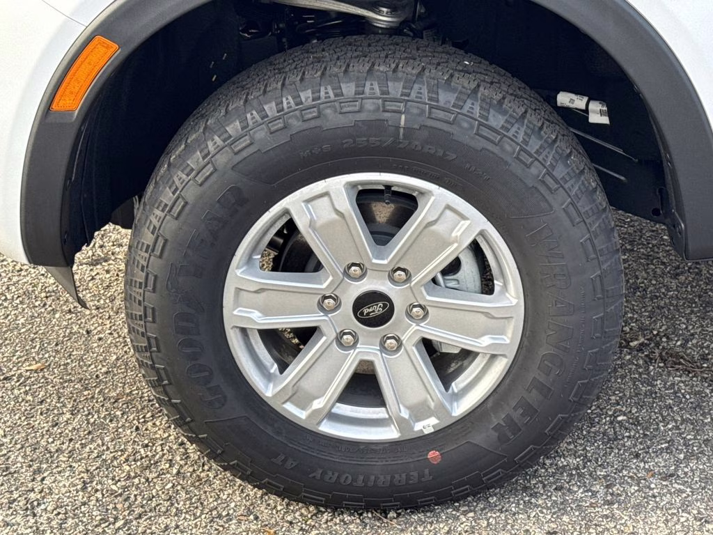 2025 Oxford White Ford Ranger XL RWD Truck