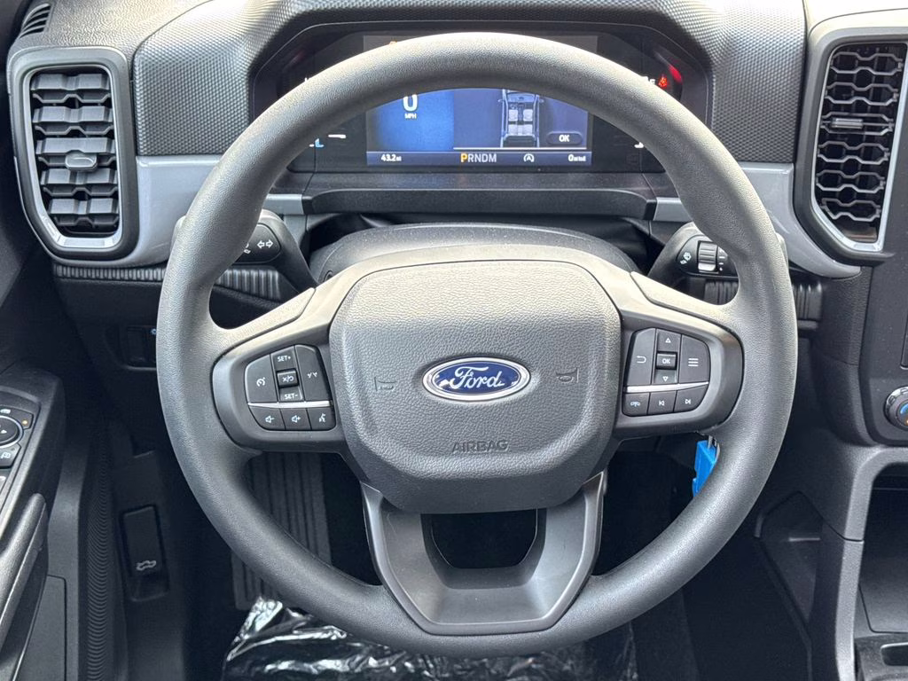 2025 Oxford White Ford Ranger XL RWD Truck