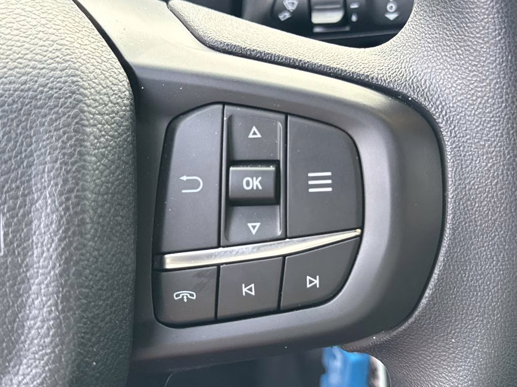 2025 Oxford White Ford Ranger XL RWD Truck