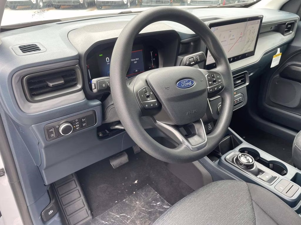 2025 Oxford White Ford Maverick XL FWD Truck