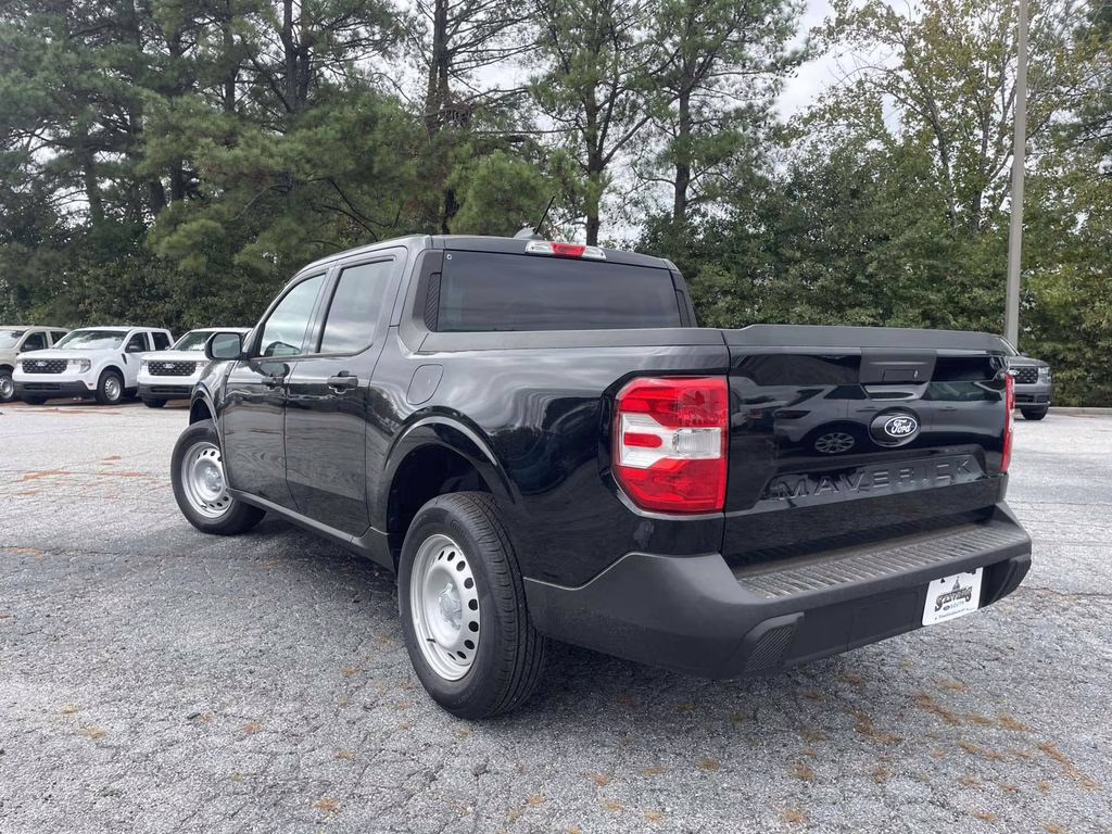 2025 Shadow Black Ford Maverick XL FWD Truck