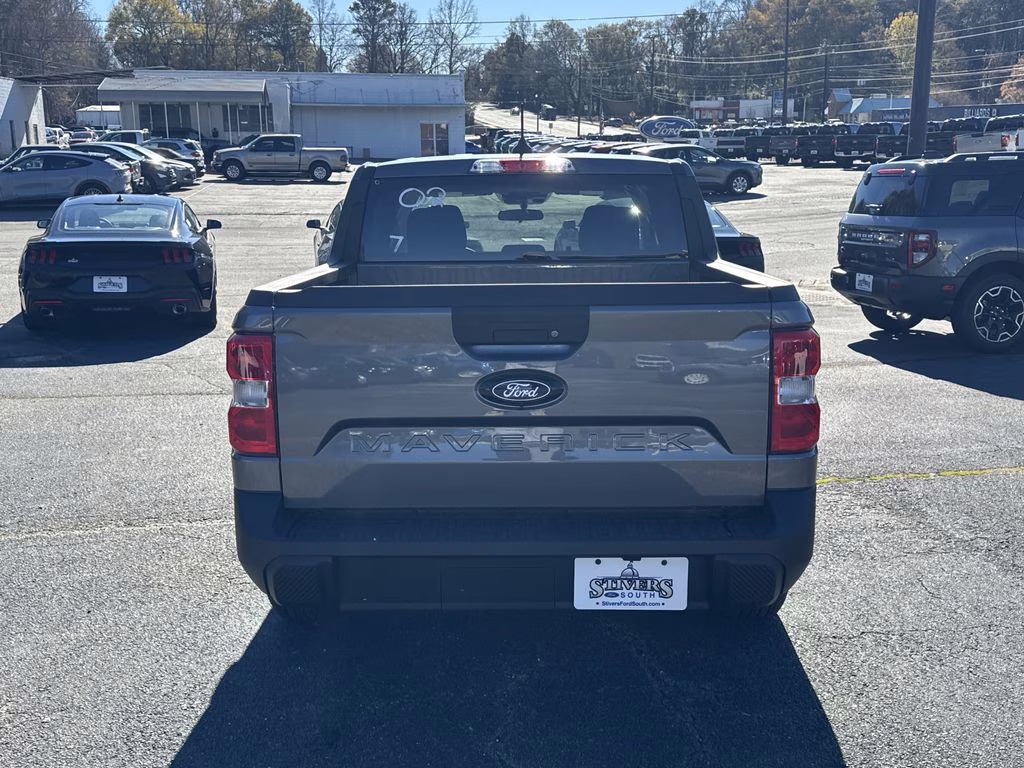 2025 Gray Metallic Ford Maverick XL AWD Truck