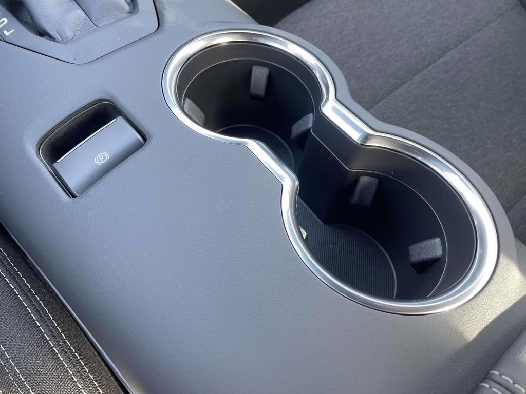 2026 Molten Magenta Metallic Tinted Clearcoat Ford Mustang EcoBoost RWD Coupe