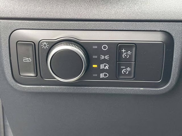 2026 Oxford White Ford Mustang EcoBoost RWD Coupe