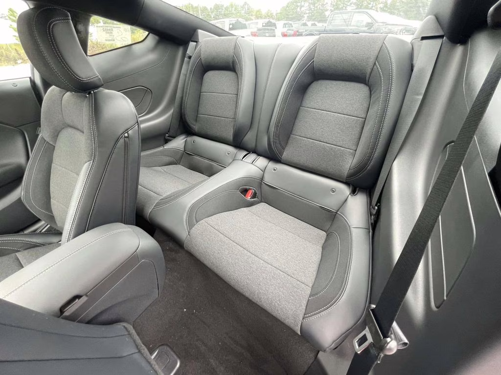 2025 Molten Magenta Metallic Tri-Coat Ford Mustang EcoBoost RWD Coupe