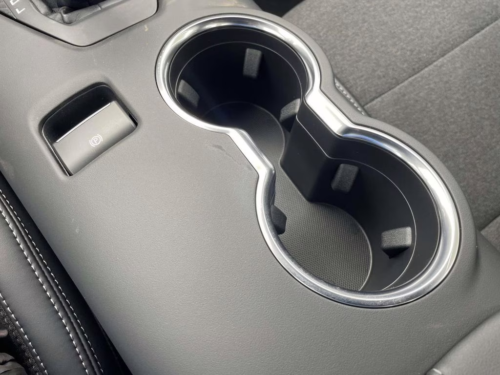 2025 Molten Magenta Metallic Tri-Coat Ford Mustang EcoBoost RWD Coupe