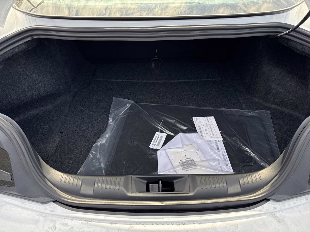 2026 Oxford White Ford Mustang EcoBoost RWD Coupe