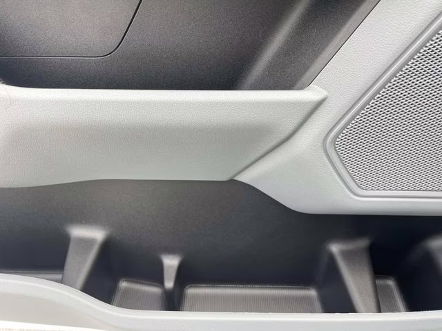 2025 Oxford White Ford Super Duty F-250 SRW XL 4X4 Truck