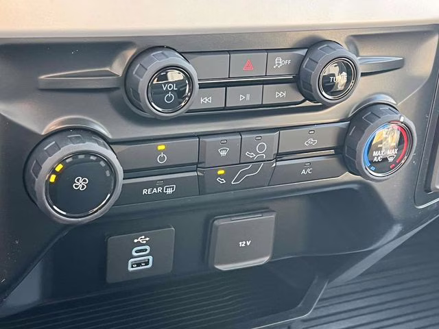 2026 Blue Metallic Ford Super Duty F-350 DRW XL 4X4 Chassis