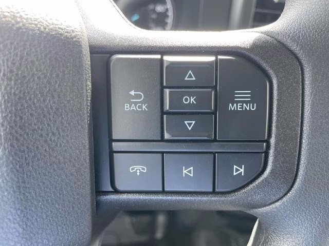 2026 Oxford White Ford Super Duty F-350 SRW XL RWD Chassis