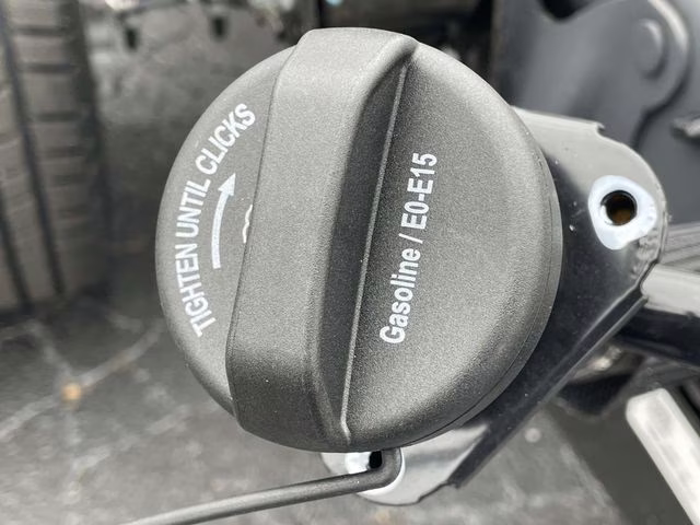 2026 Oxford White Ford Super Duty F-350 DRW XL RWD Chassis