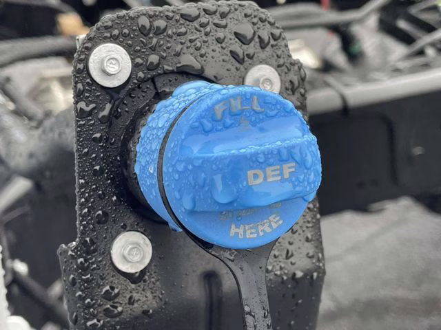 2026 Oxford White Ford Super Duty F-550 DRW XL 4X4 Chassis