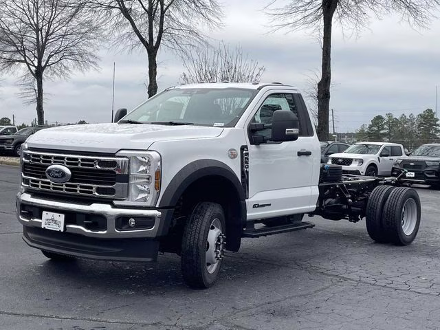 2026 Oxford White Ford Super Duty F-550 DRW XL 4X4 Chassis
