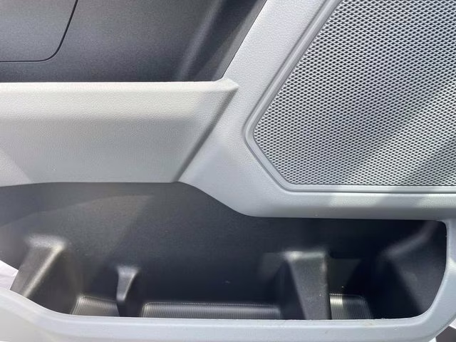 2025 Oxford White Ford F-600SD XL 4X4 Chassis