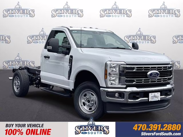 2026 Oxford White Ford Super Duty F-350 SRW XL 4X4 Chassis