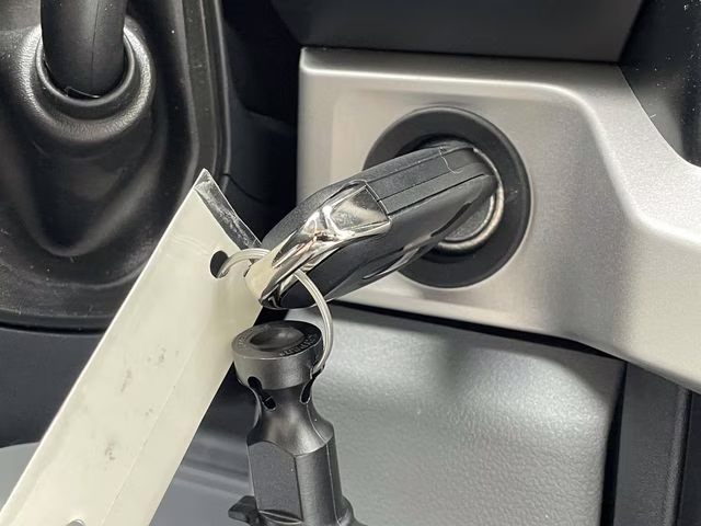 2026 Oxford White Ford Super Duty F-350 SRW XL 4X4 Chassis