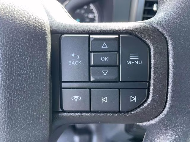 2026 Oxford White Ford Super Duty F-350 DRW XL RWD Chassis