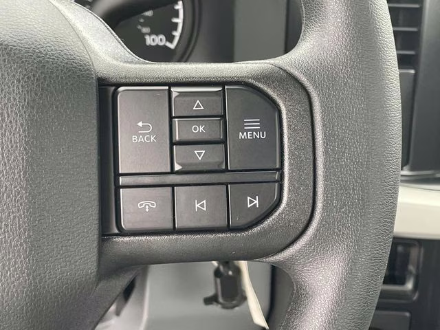 2025 Oxford White Ford Super Duty F-350 DRW XL RWD Chassis