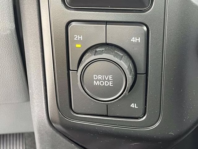 2025 Oxford White Ford Super Duty F-350 DRW XL RWD Chassis