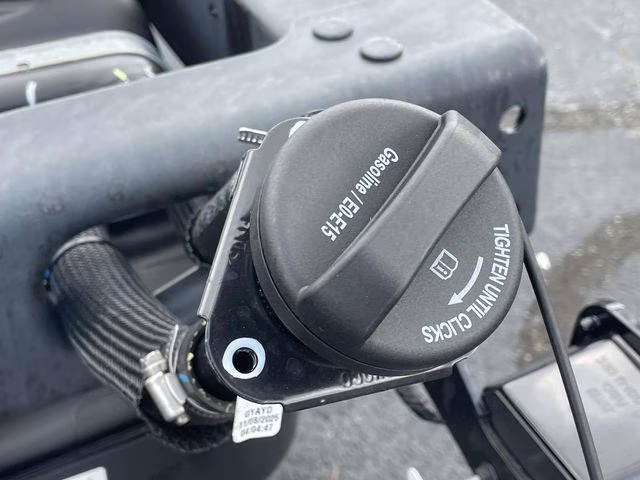 2026 Oxford White Ford Super Duty F-350 DRW XL 4X4 Chassis