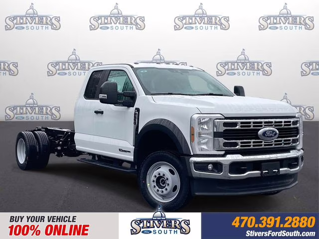 2026 Oxford White Ford Super Duty F-550 DRW XL 4X4 Chassis