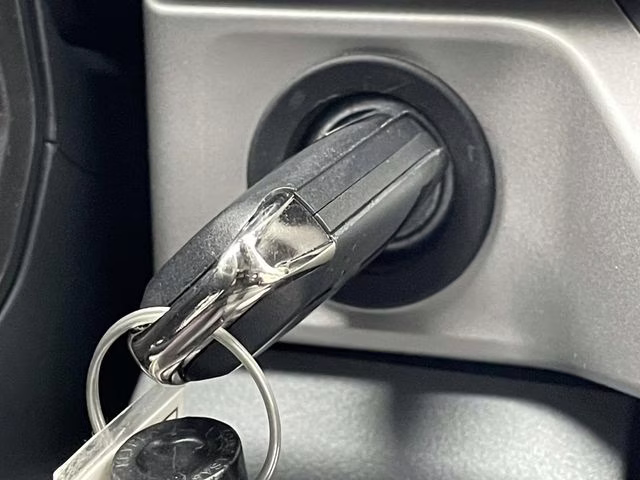 2026 Oxford White Ford Super Duty F-550 DRW XL 4X4 Chassis