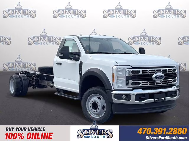 2026 Oxford White Ford Super Duty F-450 DRW XL RWD Chassis