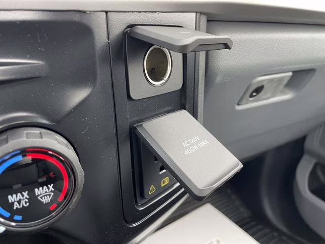 2026 Oxford White Ford Super Duty F-450 DRW XL RWD Chassis